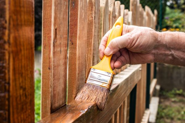 Fence Refinishing Service