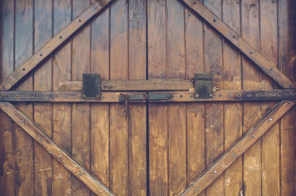 Barn Staining Service