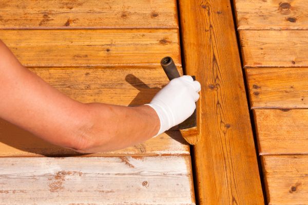 Composite Deck Staining