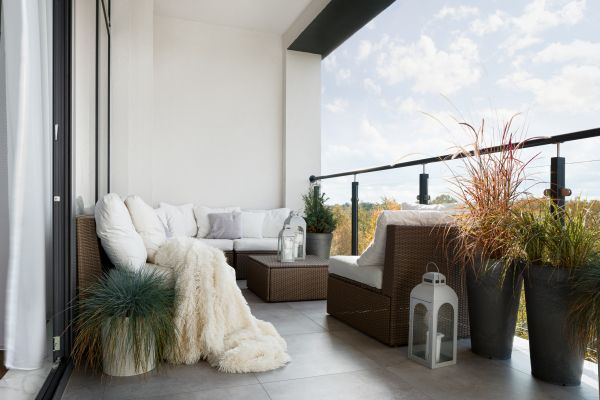 Balcony Painting Service