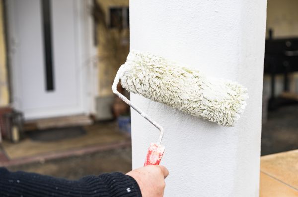Column Painting Service